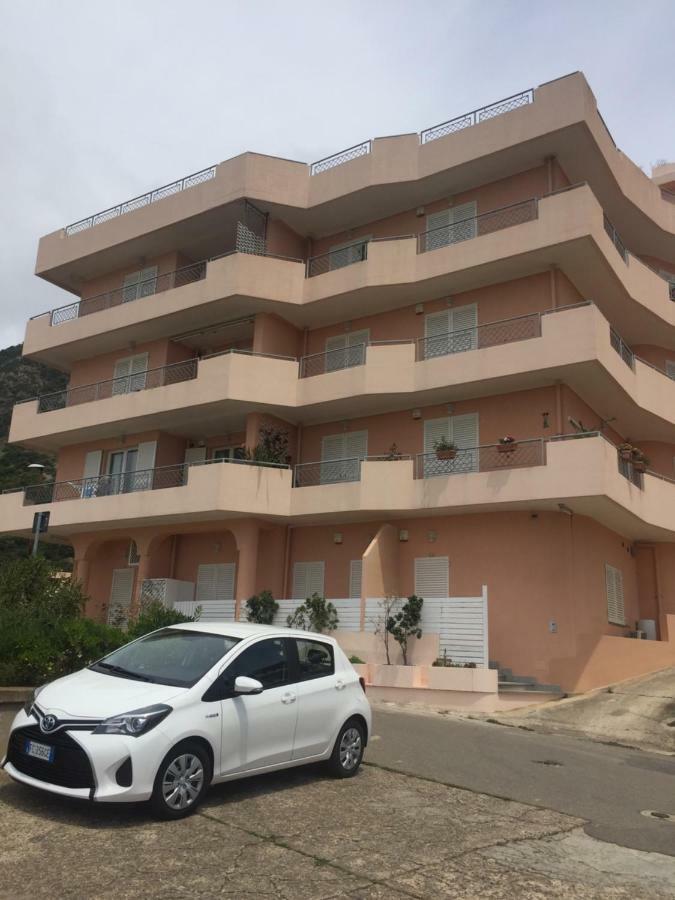 Appartamento Magnifica vista sul mare Nebida Esterno foto