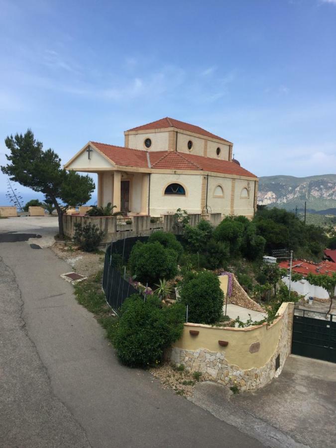 Appartamento Magnifica vista sul mare Nebida Esterno foto